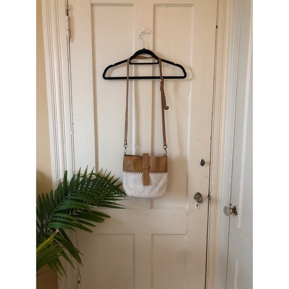 Roberta Roller Rabbit Nan Tote - Picture 4 of 7